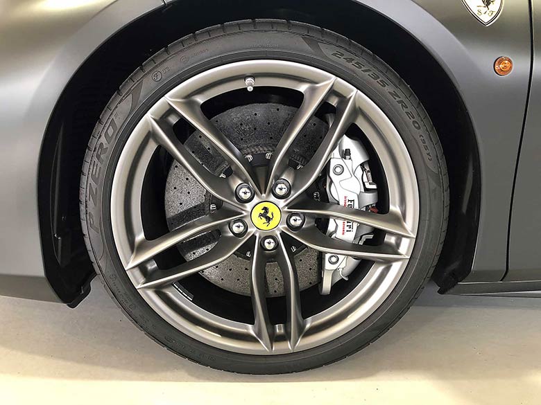 20インチ鍛造アルミホイール(12/21枚) フェラーリ 488GTB F1 DCT - マットブラック