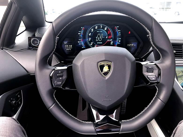 スムースレザーステアリング　ビアンコステッチ (15/31枚)-ランボルギーニ アヴェンタドール S ロードスター