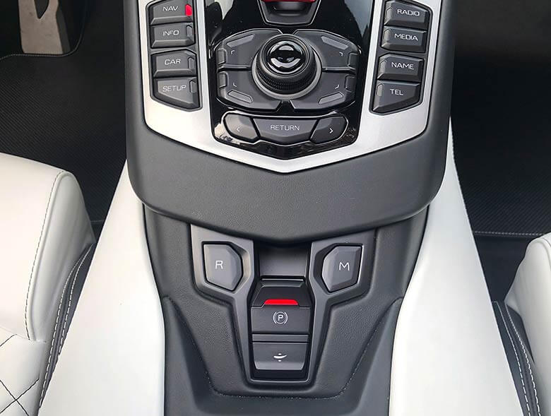 (19/31枚)-ランボルギーニ アヴェンタドール S ロードスター