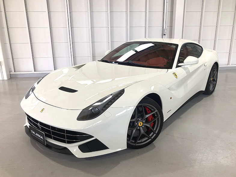 フェラーリ F12ベルリネッタ F1 DCT