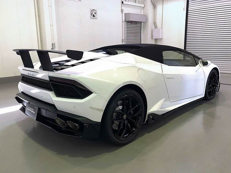 ランボルギーニ ウラカンスパイダーRWD (LDF)　純正エアロキット付き - ホワイト Steel discs ventilated and cross-drilled (8/38枚)