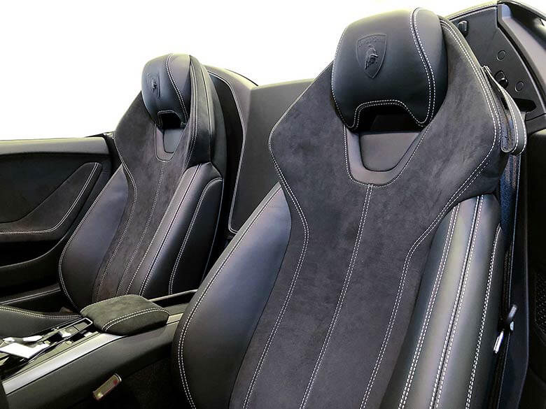 ランボルギーニ ウラカンスパイダーRWD (LDF)　純正エアロキット付き - ホワイト ヘッドレストロゴ (13/38枚)