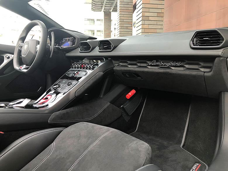 ランボルギーニ ウラカンスパイダーRWD (LDF)　純正エアロキット付き(30/38枚)