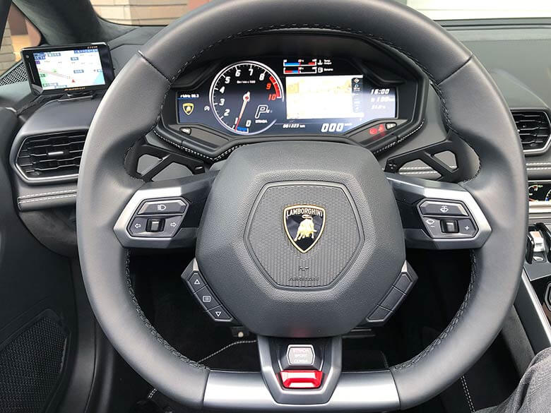 ランボルギーニ ウラカンスパイダーRWD (LDF)　純正エアロキット付き(31/38枚)