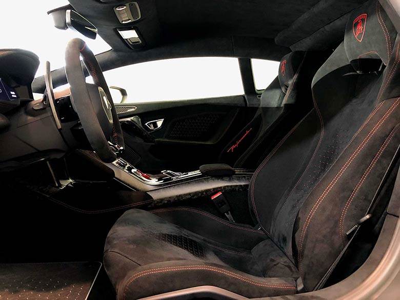 ランボルギーニ ウラカン ペルフォルマンテ (LDF) 4WD - グレー Interior Performante bicolor with Alcantara (9/19枚)
