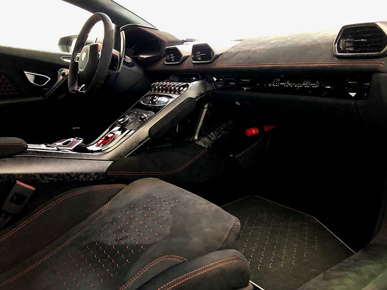 ランボルギーニ ウラカン ペルフォルマンテ (LDF) 4WD - グレー SENSONUM (Lamborghini sound system) (11/19枚)