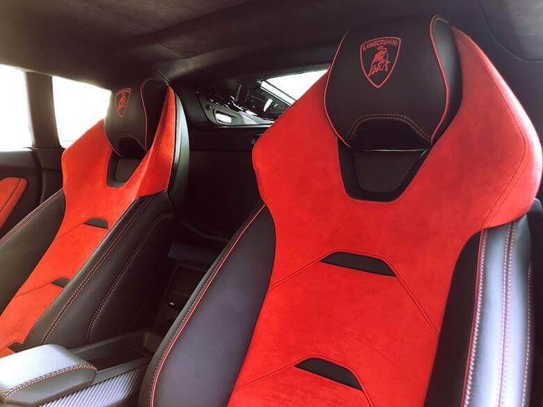 ランボルギーニ ウラカン EVO (LDF) 4WD - レッド(Rosso Mars）  (13/23枚)