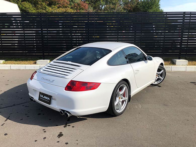 掲載中でも商談中・売約済みの場合がございますので、ご来店の際はご連絡をお願いしております (6/19枚)-ポルシェ 911カレラS(997) 6MT ホワイト