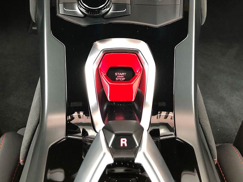 ランボルギーニ ウラカン LP610-4 (LDF) 4WD - 戦闘機の操縦桿を思わせる、エンジンスタートスイッチ (26/26枚)