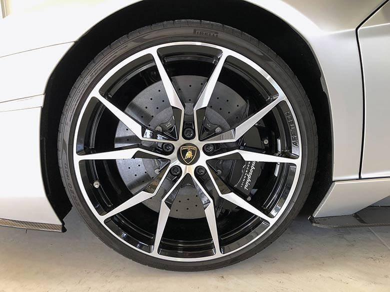 カーボンセラミックブレーキ (10/24枚) ランボルギーニ アヴェンタドール S ロードスター シルバー MY2018