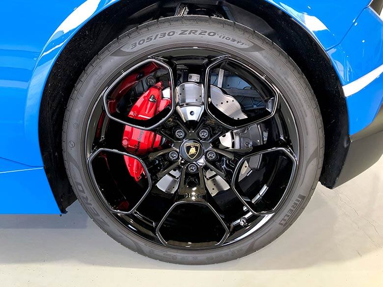 ランボルギーニ ウラカンスパイダーRWD (LDF) - ブルー レッドブレーキキャリパー (11/22枚)