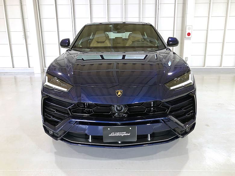 ランボルギーニ ウルス4.0 4WD - ブルーメタリック(2/23枚)