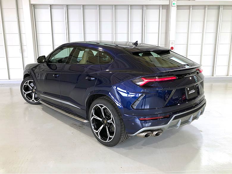 ランボルギーニ ウルス4.0 4WD - ブルーメタリック(8/23枚)