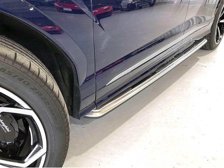 ランボルギーニ ウルス4.0 4WD - ブルーメタリック(11/23枚)