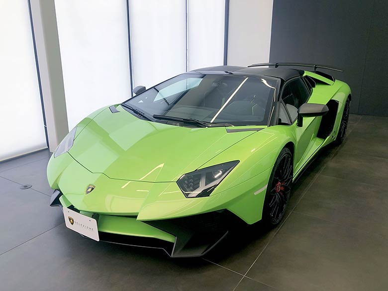 Front exterior carbon fiber package (2/20枚)  ランボルギーニ アヴェンタドール SV ロードスター Verde Ithaca(グリーンパール)  MY2016
