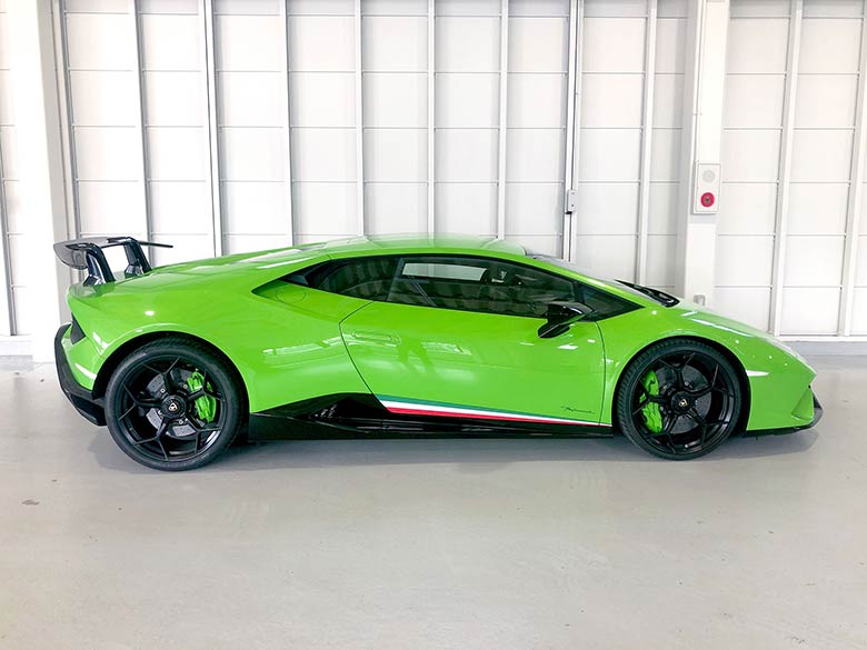 ランボルギーニ ウラカン ペルフォルマンテ (LDF) 4WD - グリーン (4/20枚)