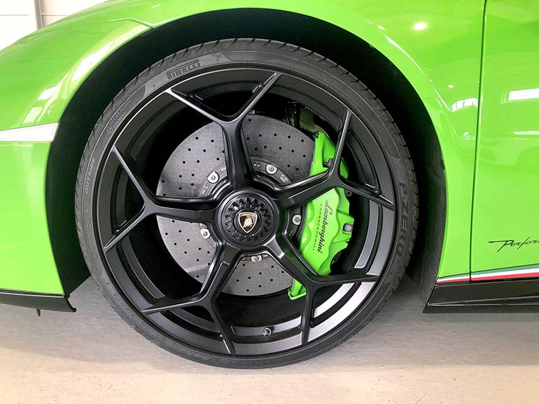 ランボルギーニ ウラカン ペルフォルマンテ (LDF) 4WD - グリーン (9/20枚)