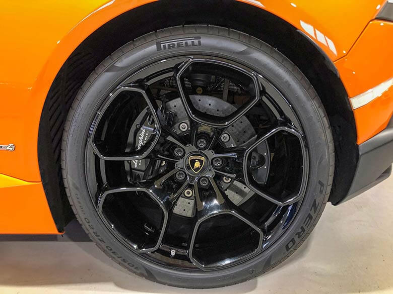 ランボルギーニ ウラカン LP610-4 (LDF) 4WD - オレンジマイカ (18/19枚)