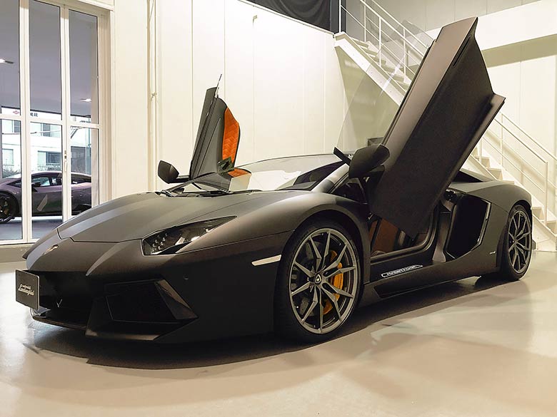 ランボルギーニ アヴェンタドール LP700-4