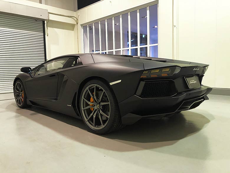 Rear exterior carbon fiber package (5/20枚) ランボルギーニ アヴェンタドール LP700-4 - Nero Nemesis MATT(マットブラック) MY2015