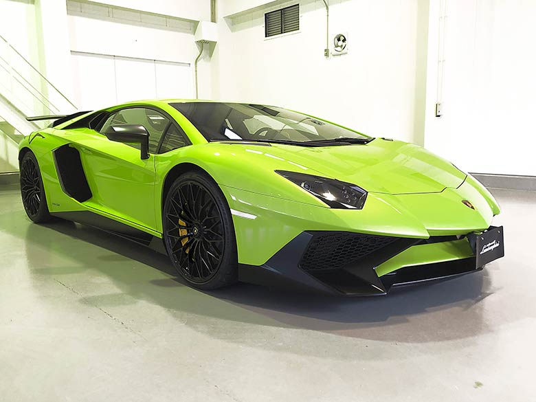 ハイグロスブラックセンターロック付きホイール (6/20枚) ランボルギーニ アヴェンタドール SV LP750-4 Verde Ithaca（グリーンパール）  MY2017