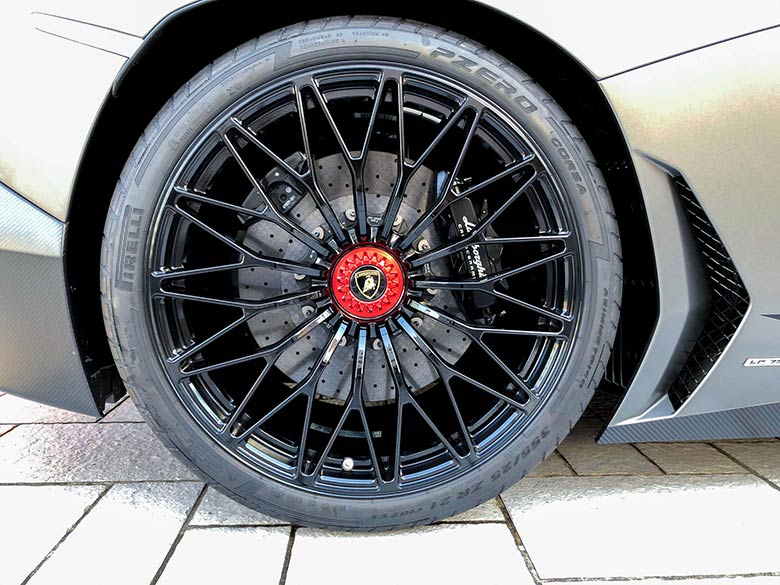 ピレリ PZERO CORSA 355/85ZR21(20/20枚) ランボルギーニ アヴェンタドール LP750-4 SV ロードスター マットグレーメタリック MY2017