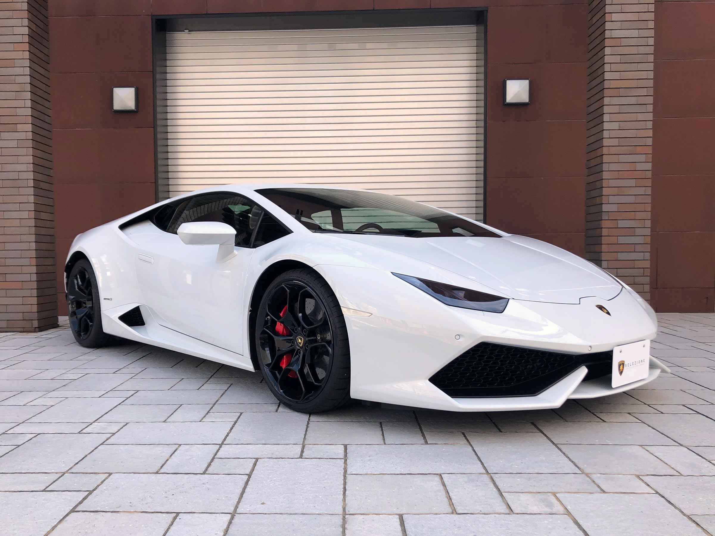 ランボルギーニ ウラカン LP610-4 (LDF) 4WD - ホワイト