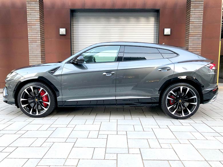 ランボルギーニ ウルス4.0 4WD - グレーメタリック(8/20枚)