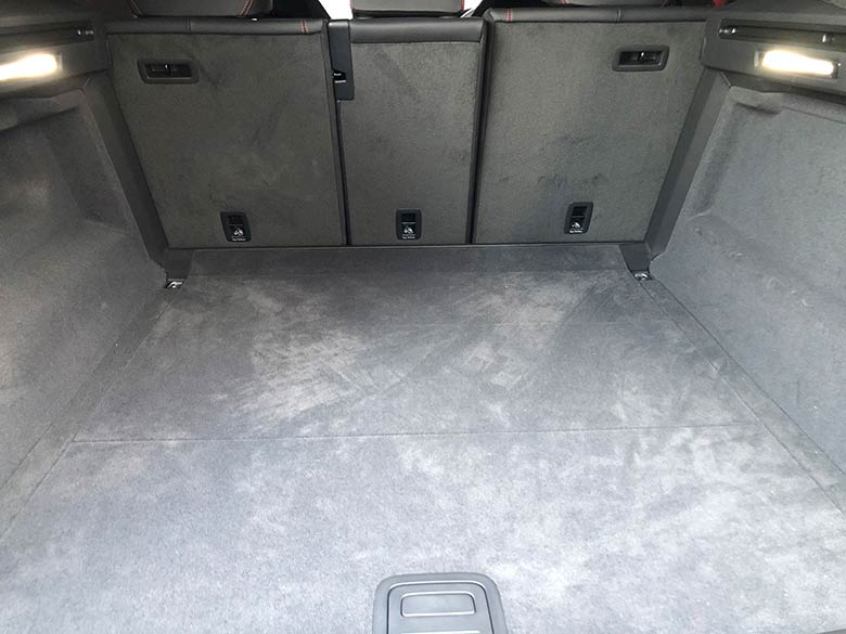 ランボルギーニ ウルス4.0 4WD - グレーメタリック(18/20枚)