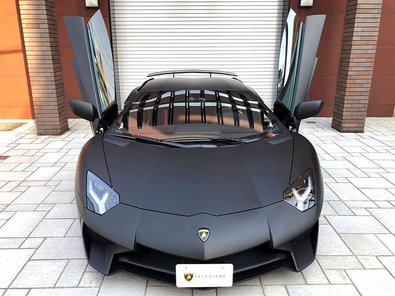 (2/18枚)  ランボルギーニ アヴェンタドール LP750-4 SV マットブラック フルラッピング(ベースカラー ホワイト)  MY2016