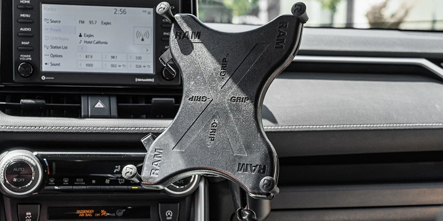 ラムマウント タブレットホルダー  装着イメージ