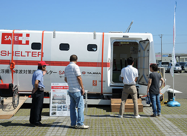 カインズホーム吉田店で「浮揚式津波洪水対策用シェルターSAFE＋（セーフプラス）」を展示 画像2