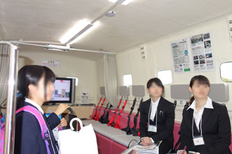 浮揚式津波洪水対策用シェルター SAFE＋展示イメージ