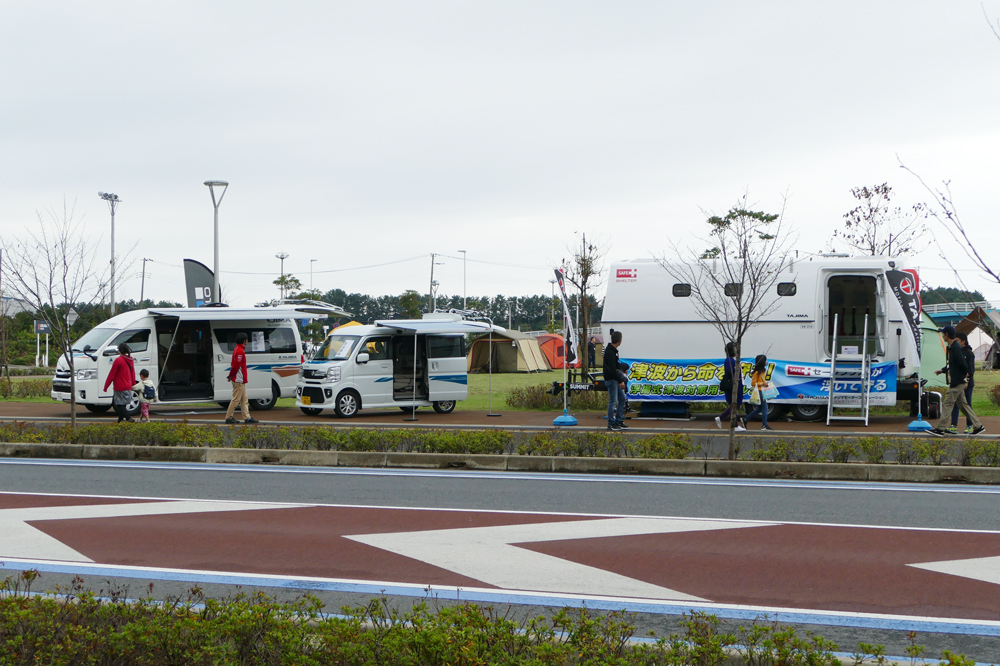 浮揚式津波洪水対策用シェルター SAFE+展示イメージ,キャンピングカー